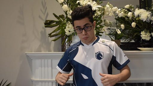 Despite being banned in Korea, TF Blade does not show any bitterness