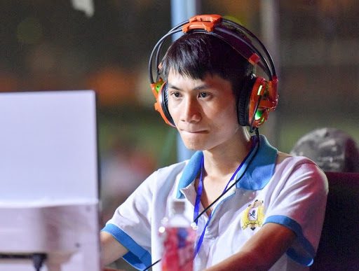 Tiểu Màn Thầu will defeat Hồng Anh before thinking about challenging Chim Sẻ Đi Nắng!