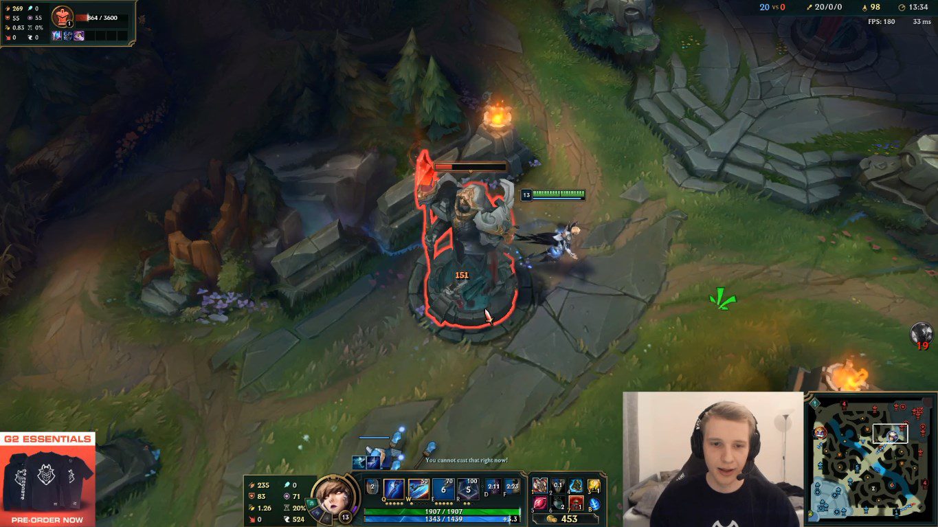 With a score of 20-0, Jankos still focused on destroying structures, while many players in this situation would go for more kills instead of pushing towers