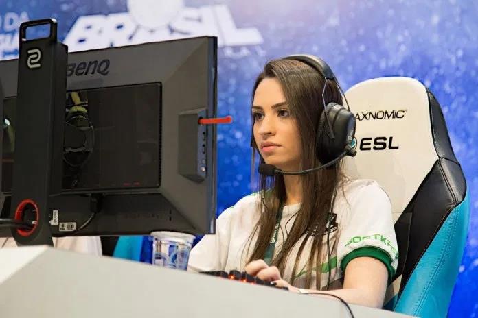 Shayene "shAy" Victorio, the female CS:GO player facing a 116-year prison sentence.