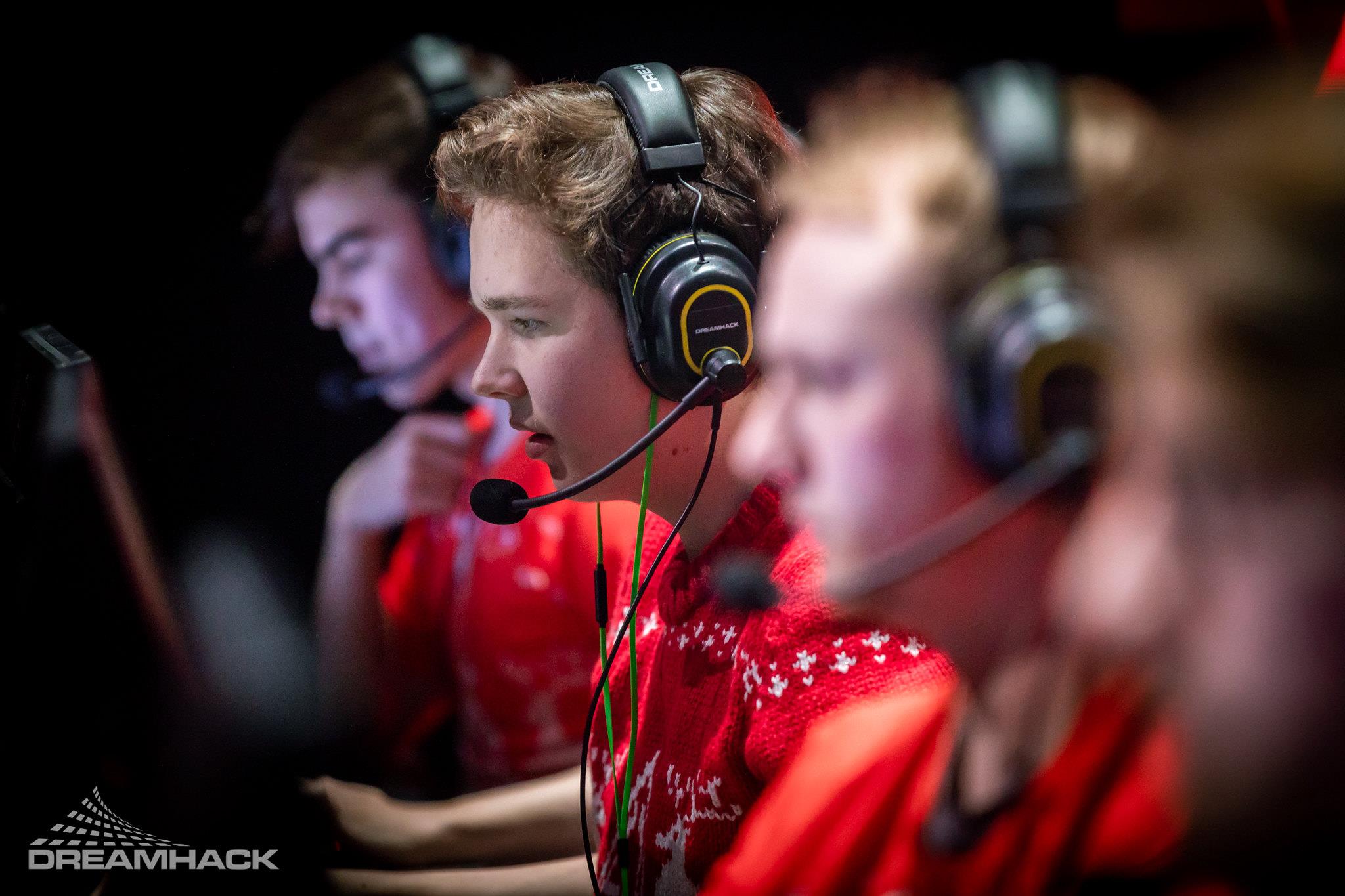 Jamppi competing in SJ Gaming colors