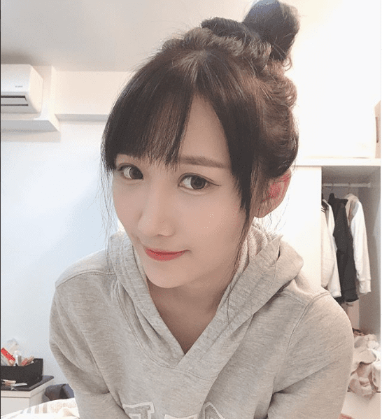 The beautiful face along with gaming skills is what impresses many about Butterfly