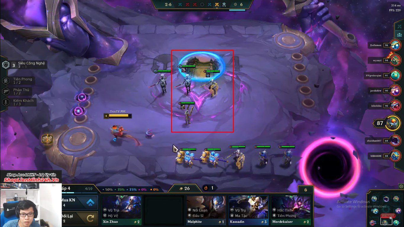 As soon as Udyr has Lucian, he equips various items onto the Super Technology champion to gain additional health and damage.