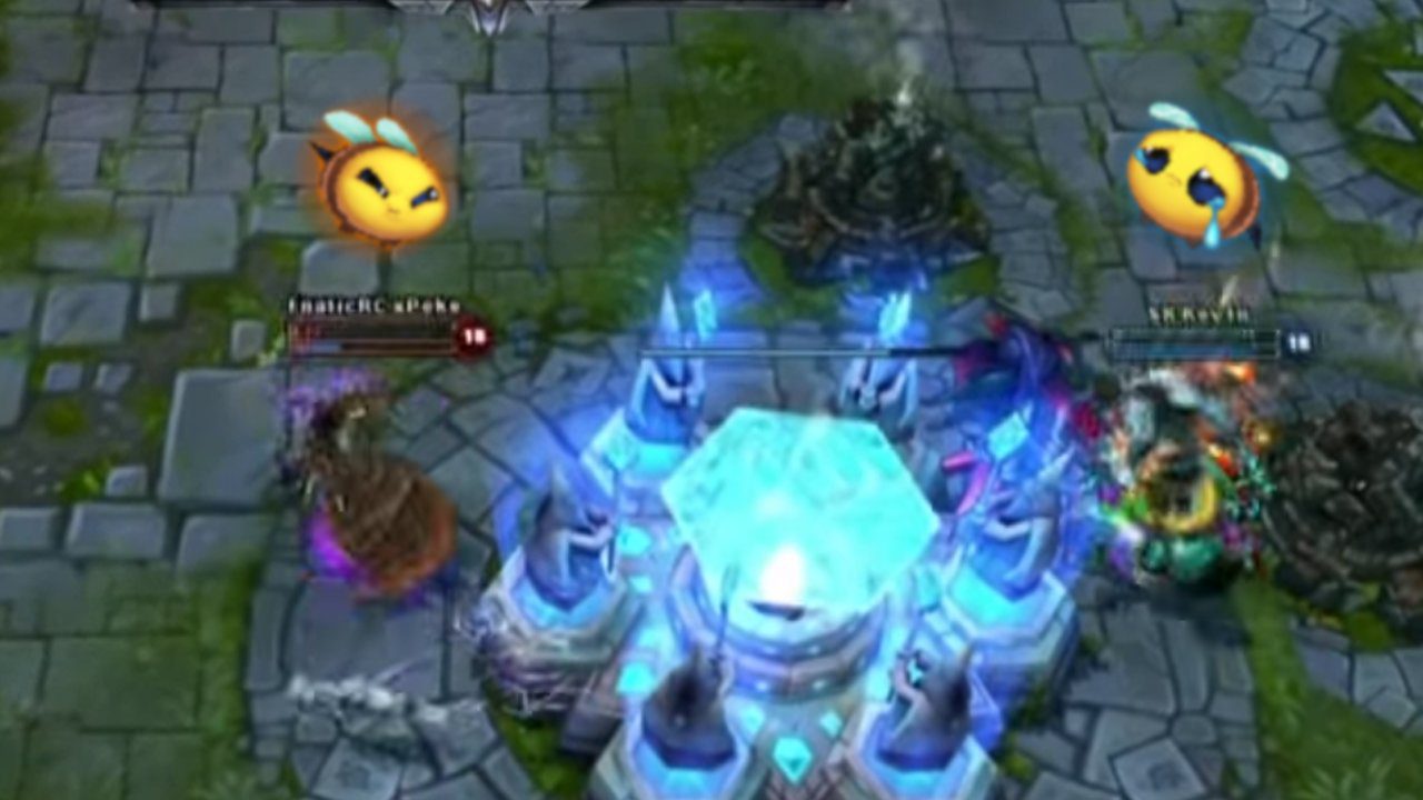 The classic backdoor play by xPeke has also been recreated