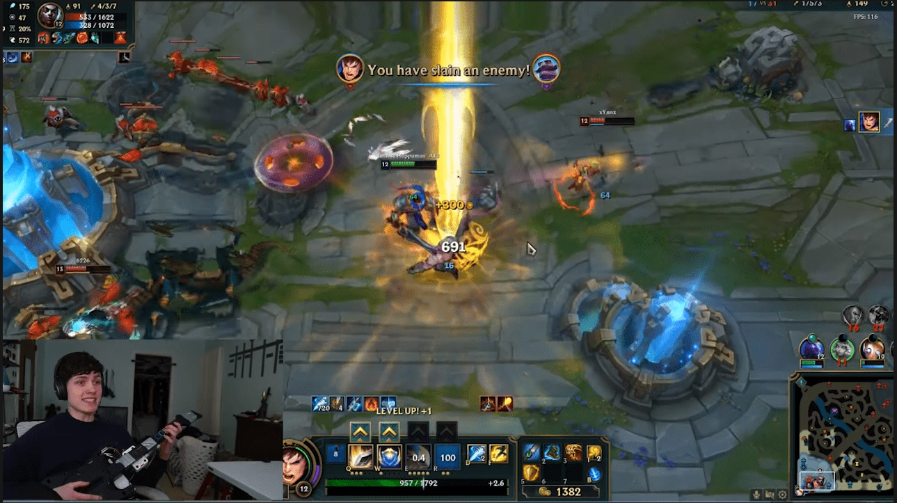 Finally, this guy got his first kill after 2 matches playing League of Legends with a controller