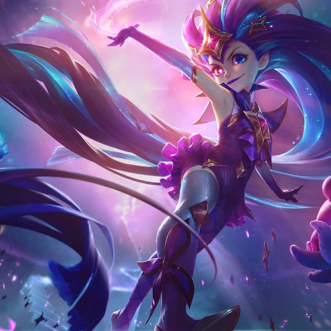 Zoe is one of the units that is not too critical in position arrangement and can hold situational items like the Sword of the Divine
