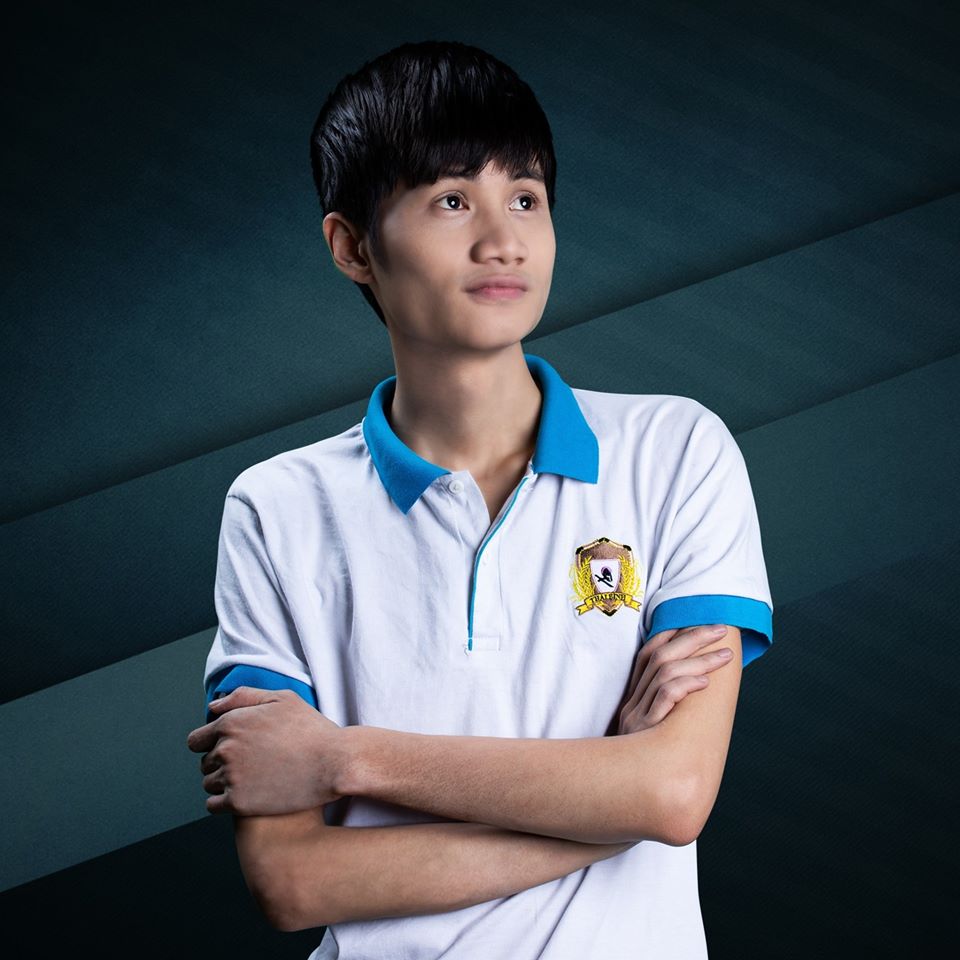 BiBi admits that his R range level is weaker than Hồng Anh