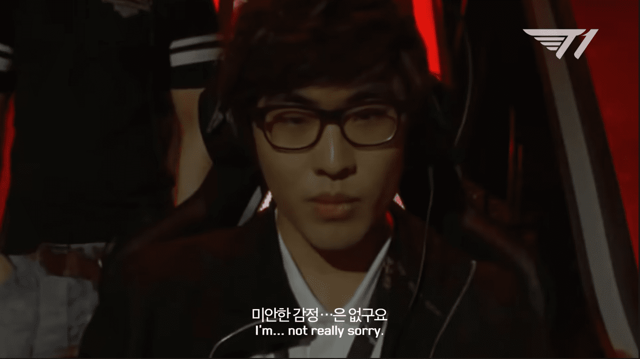 Image of Ambition chasing right after Ryu, implying that these are the two biggest victims of Faker