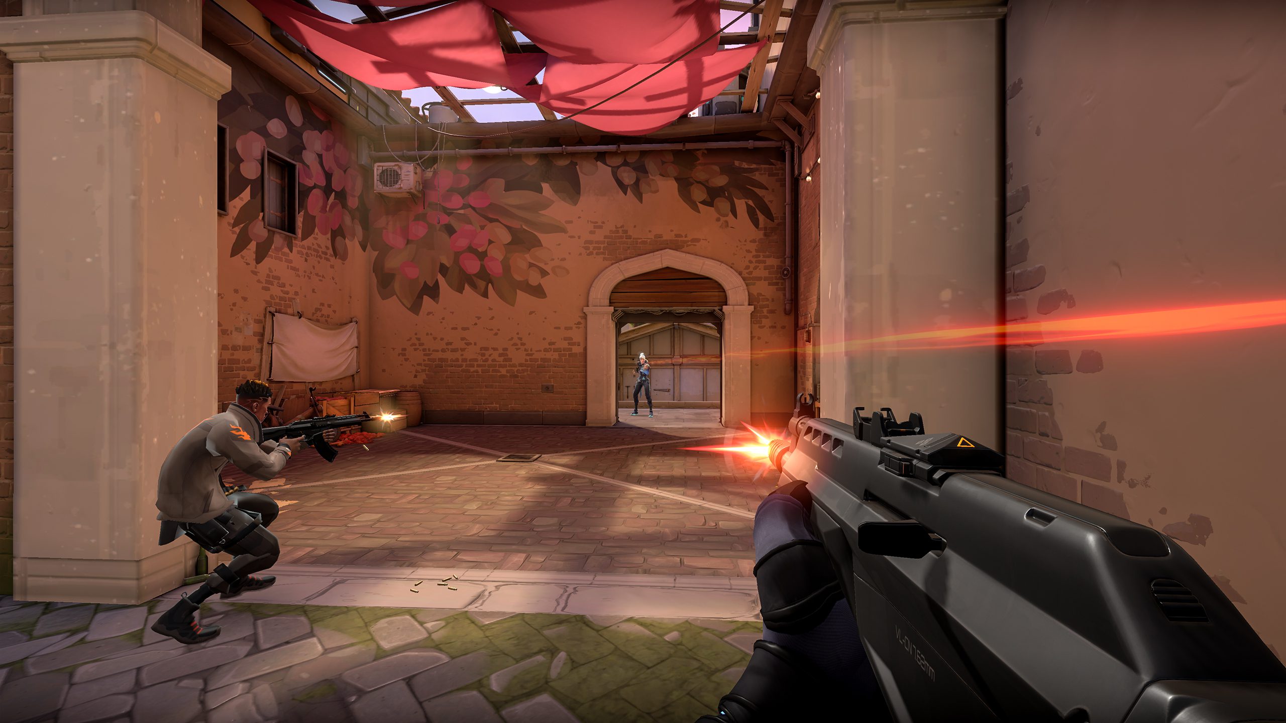 Although each character has their own set of skills, shooting skills remain the key factor in the success or failure of VALORANT players, rather than 