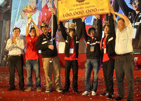 The first players from Vietnam came from League of Legends