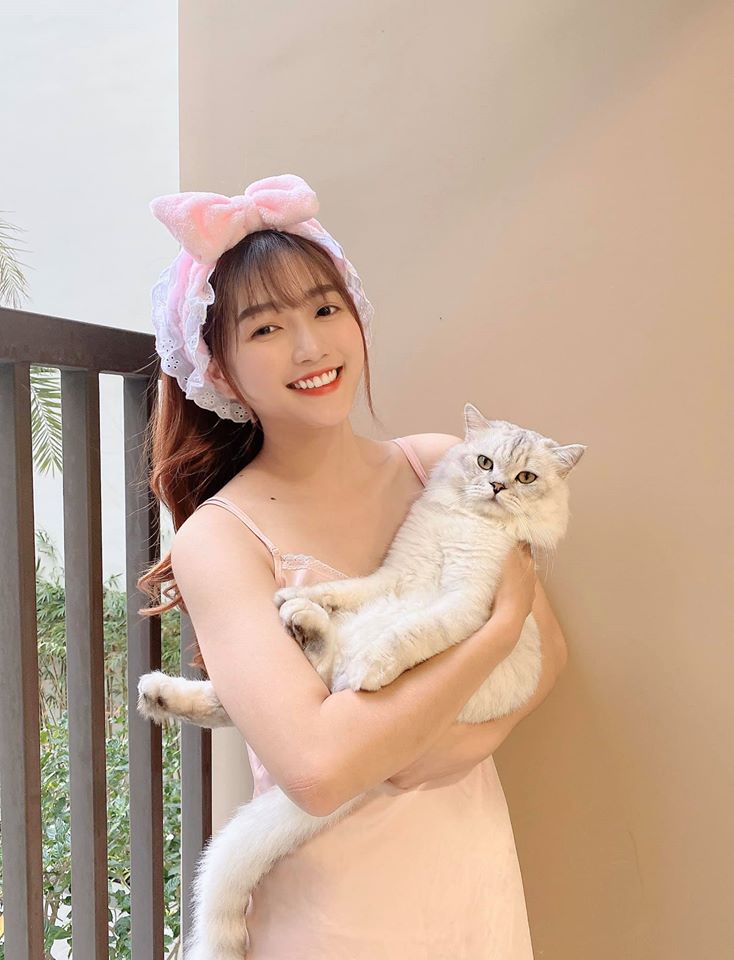 Hotgirl An Vy unexpectedly announced her transition to being a streamer not long ago. Photo: Character's Facebook