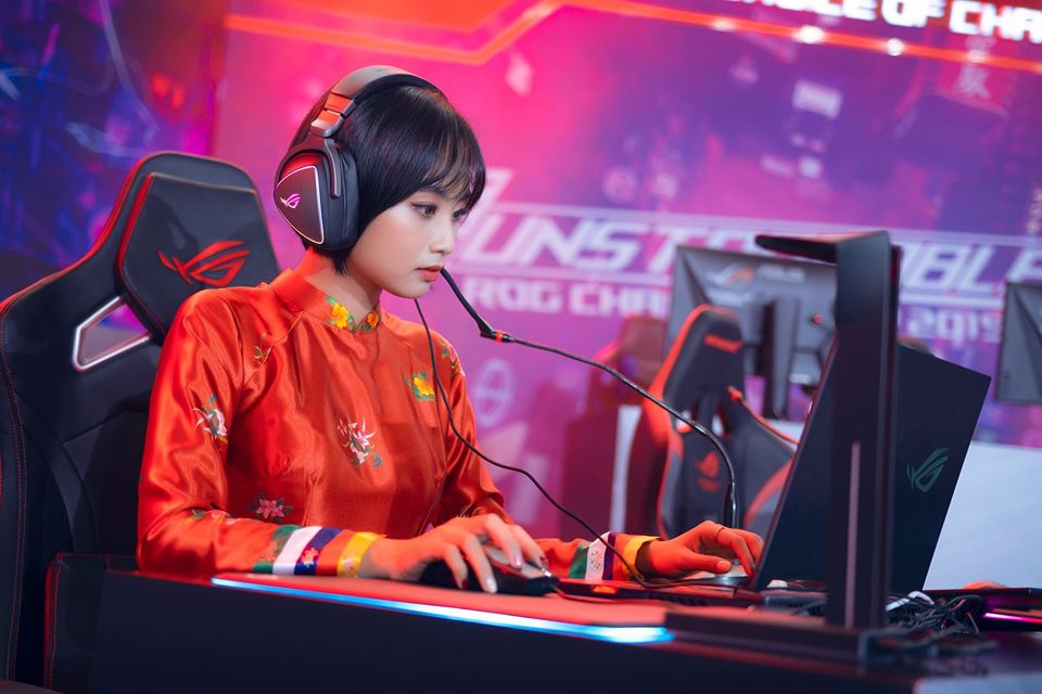 Will the beautiful team of Team Minh Nghi easily secure victory...?