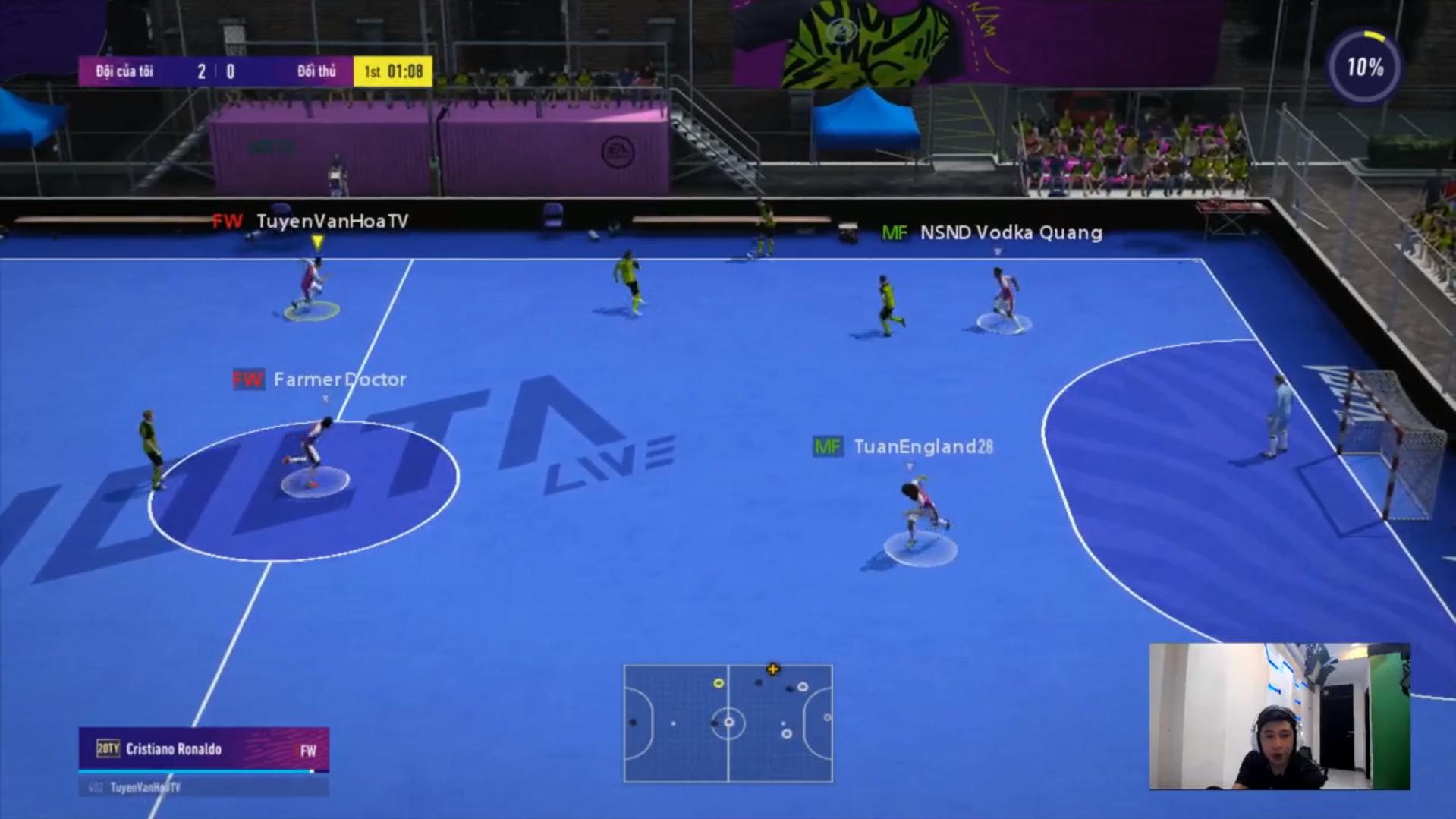 Tuyen Van Hoa - commentator of Volta Live immediately experiences this new game mode.