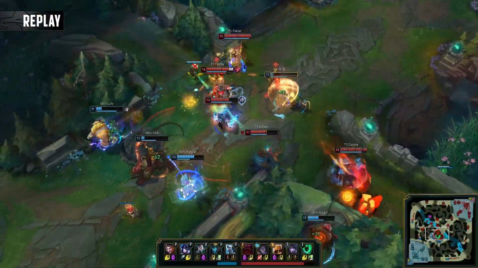 Gen.G faced challenges from the draft phase, compounded by their stars underperforming, leading them to accept a devastating 0-3 defeat against T1.