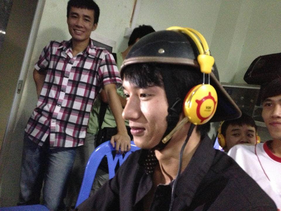 VaneLove's desire to play games freely and comfortably like in his youth!