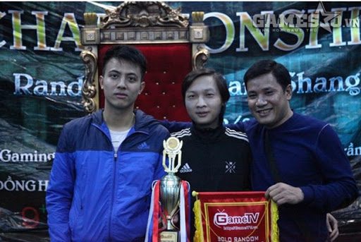 VaneLove asserts that neither he nor Hoang Mai Nhi can maintain their best performance like in their prime