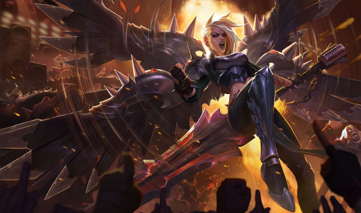 Kayle is a champion who becomes stronger as the game progresses, perfectly suited to the nature of the Muramana item that needs to stack