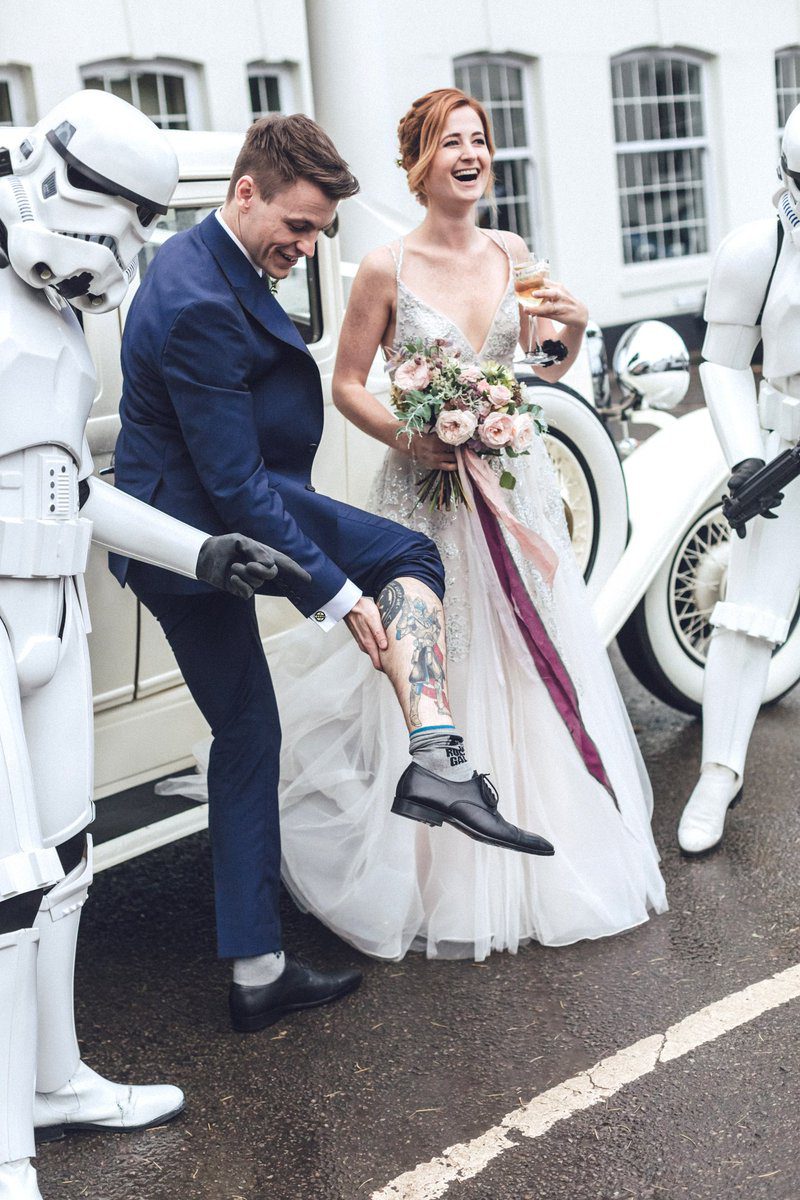 Riot commentator Quickshot on his wedding day with the wife who helped him achieve his Pentakill