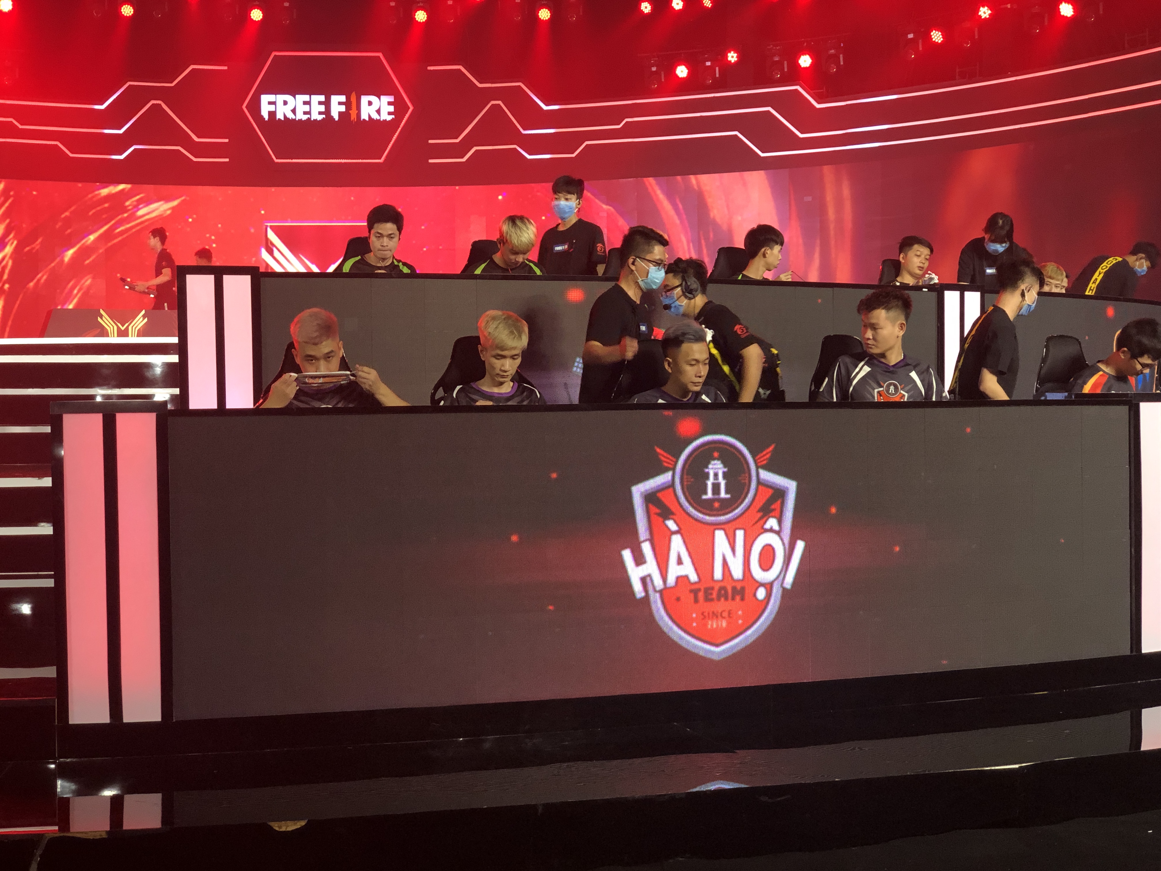 The team from the Capital - Hanoi Team & AFK Team