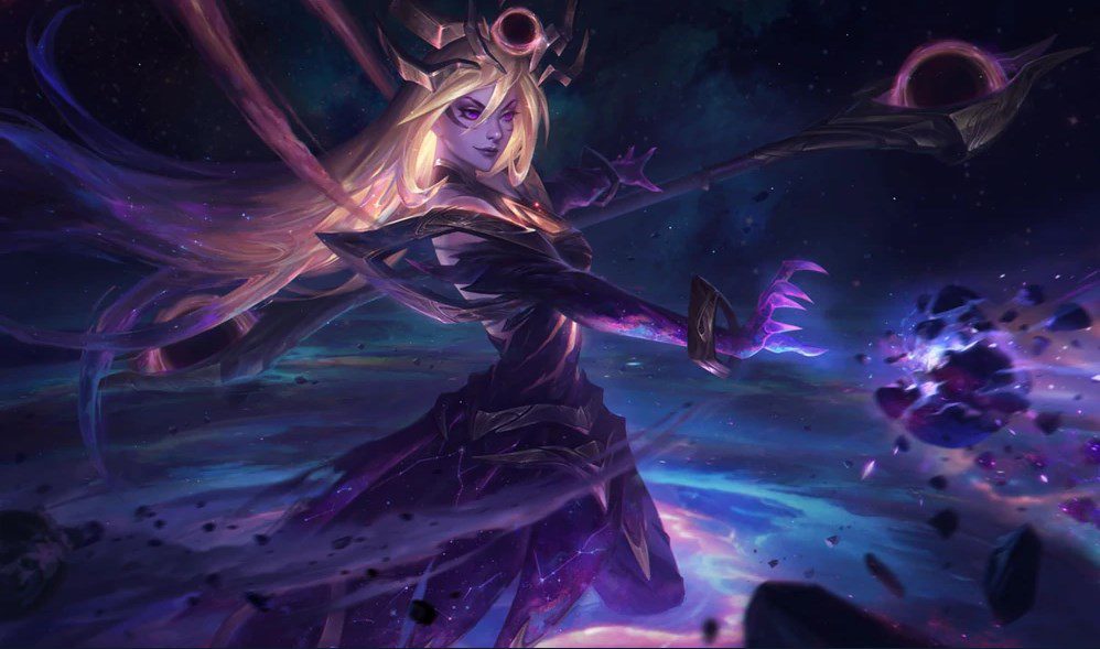 Even if she is a darling, Lux must return to the Void world