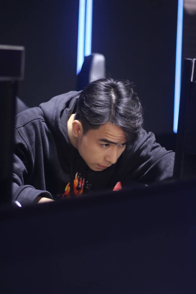 Zeros is considered one of the highest-paid players in Vietnam, and this will be a significant barrier for many teams wishing to acquire him