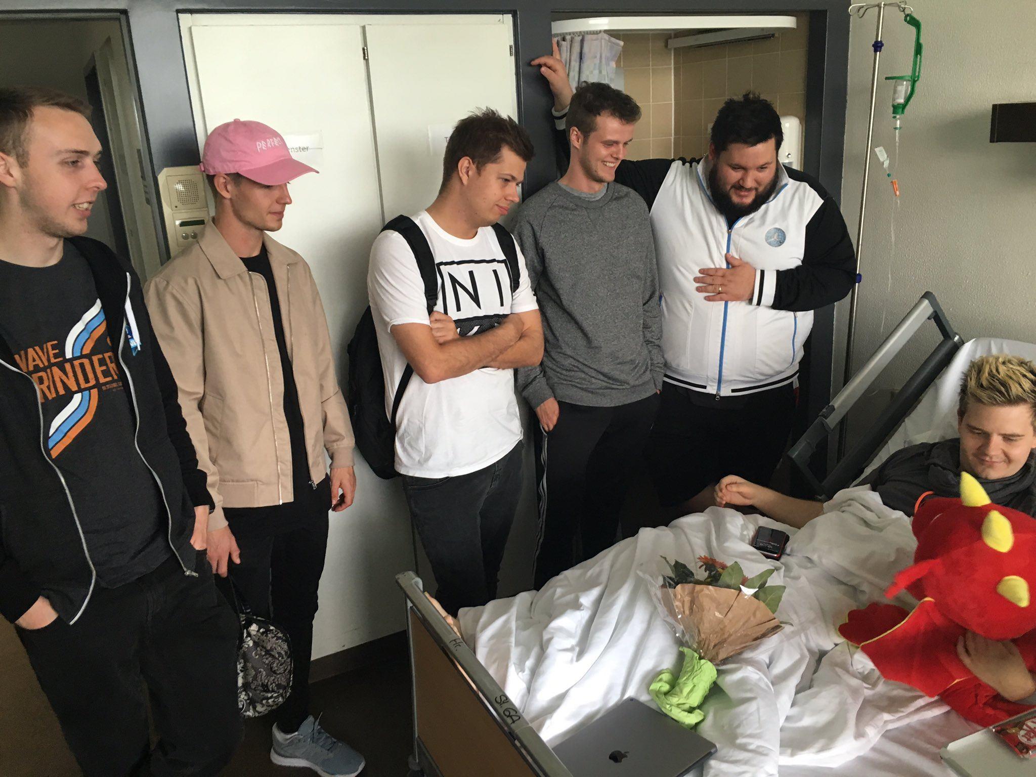Gla1ve, dev1ce, Karrigan, Xyp9x, and Zonic visiting Dupreeh in the hospital