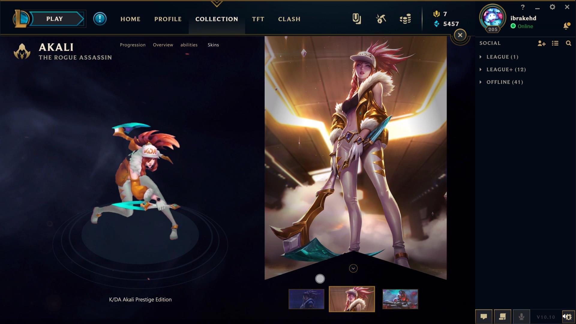You can see various stances or interaction styles (Ctrl+1234) in the game