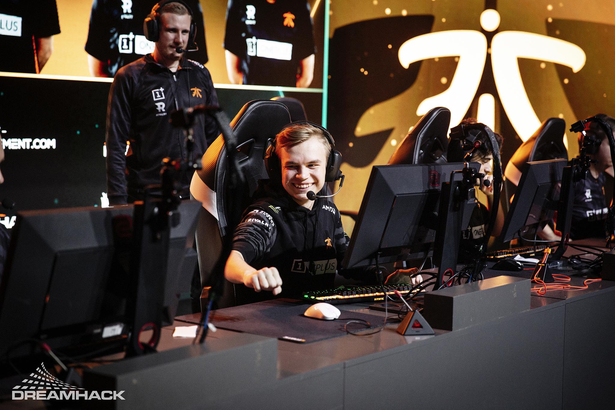 Brollan in Fnatic colors at DreamHack Masters Malmo 2019