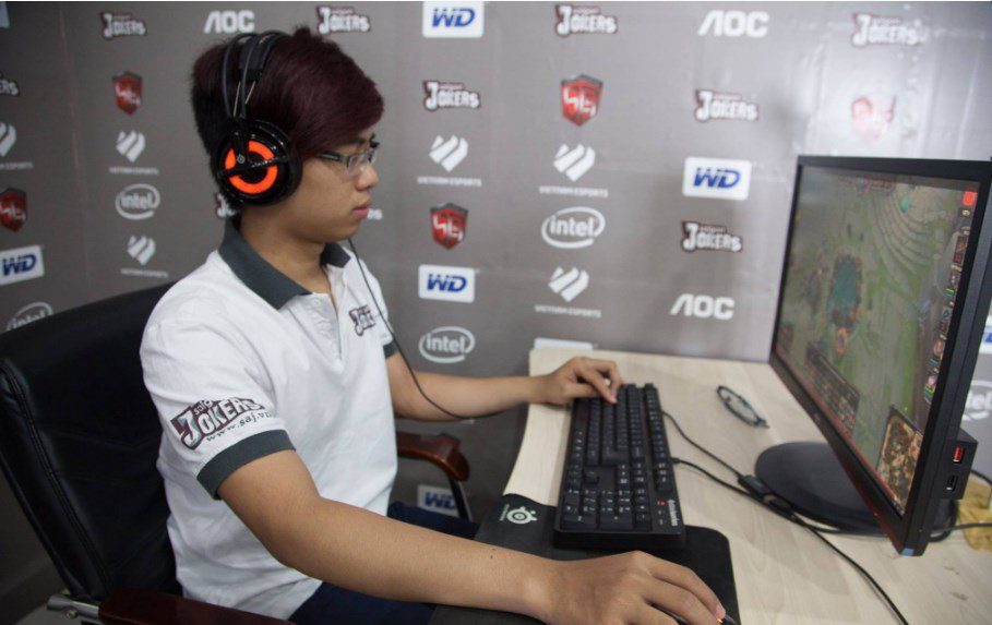Tsu during his time playing for Saigon Jokers