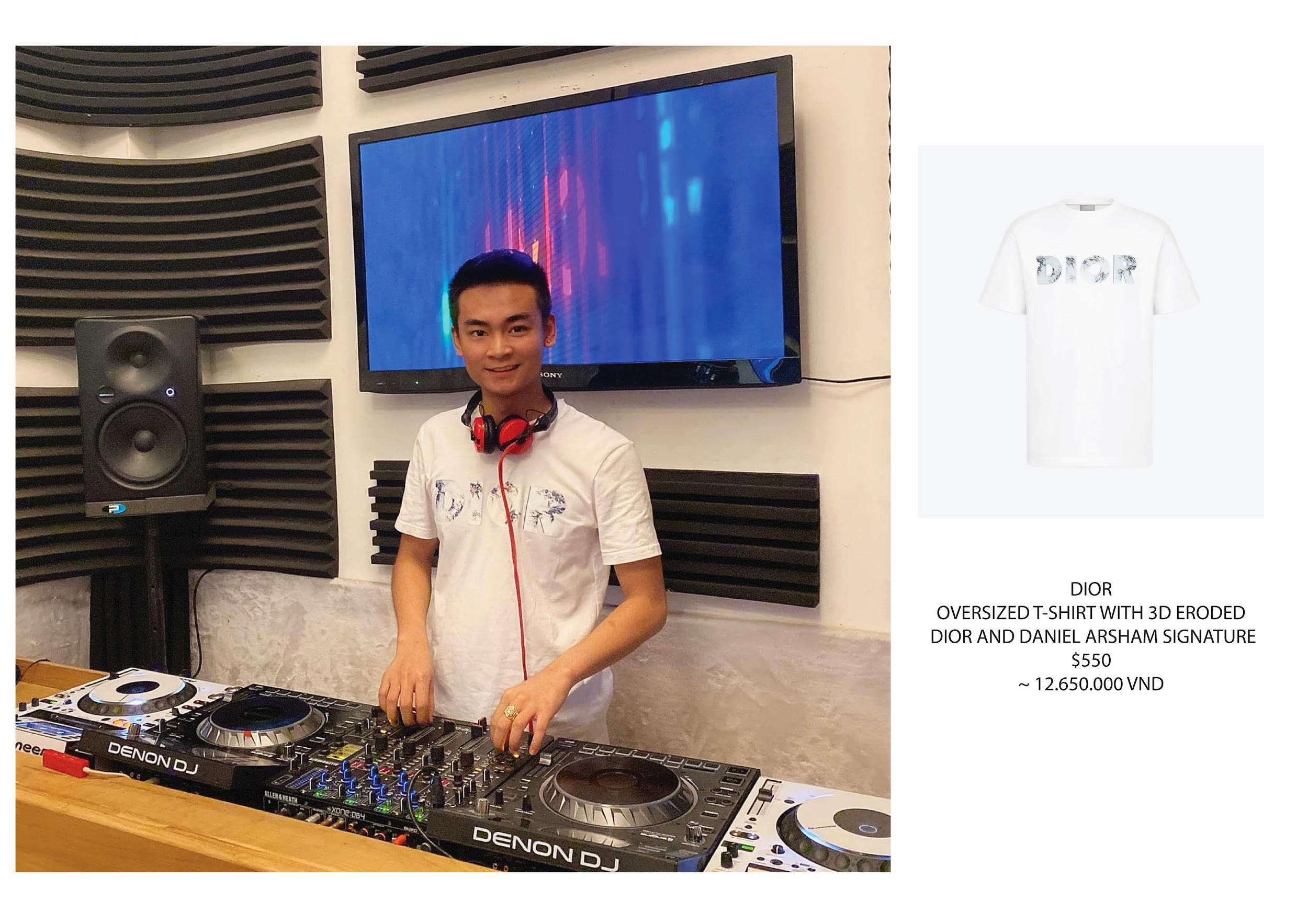 The expensive white t-shirt from Dior costs over 12.6 million VND