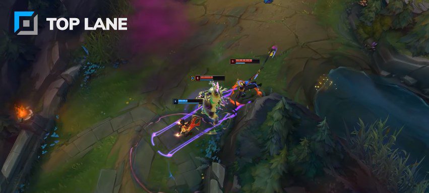 When playing top, use E to set up an approach while slowing the opponent and gaining a shield