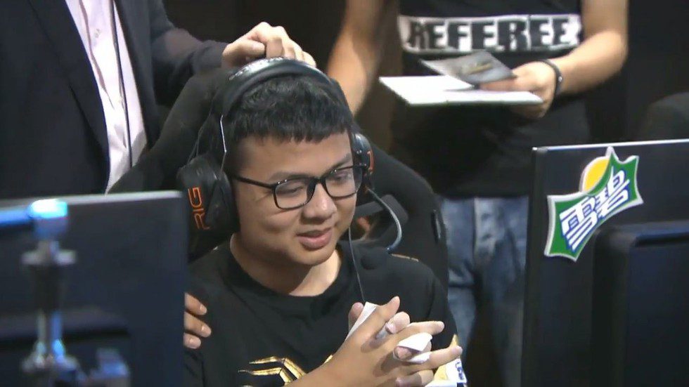SofM always wants to speed up the game to break the control playstyle of his opponents