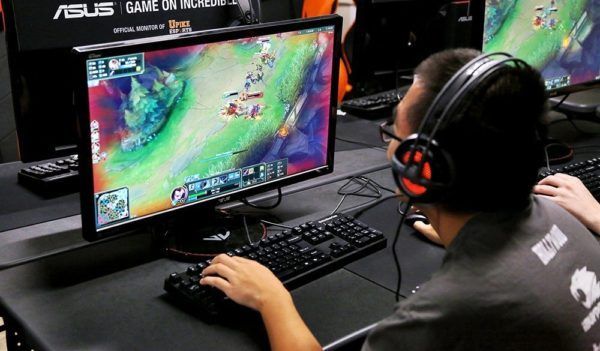 When there are no external distractions and you focus entirely on the game, you sometimes feel like a professional gamer