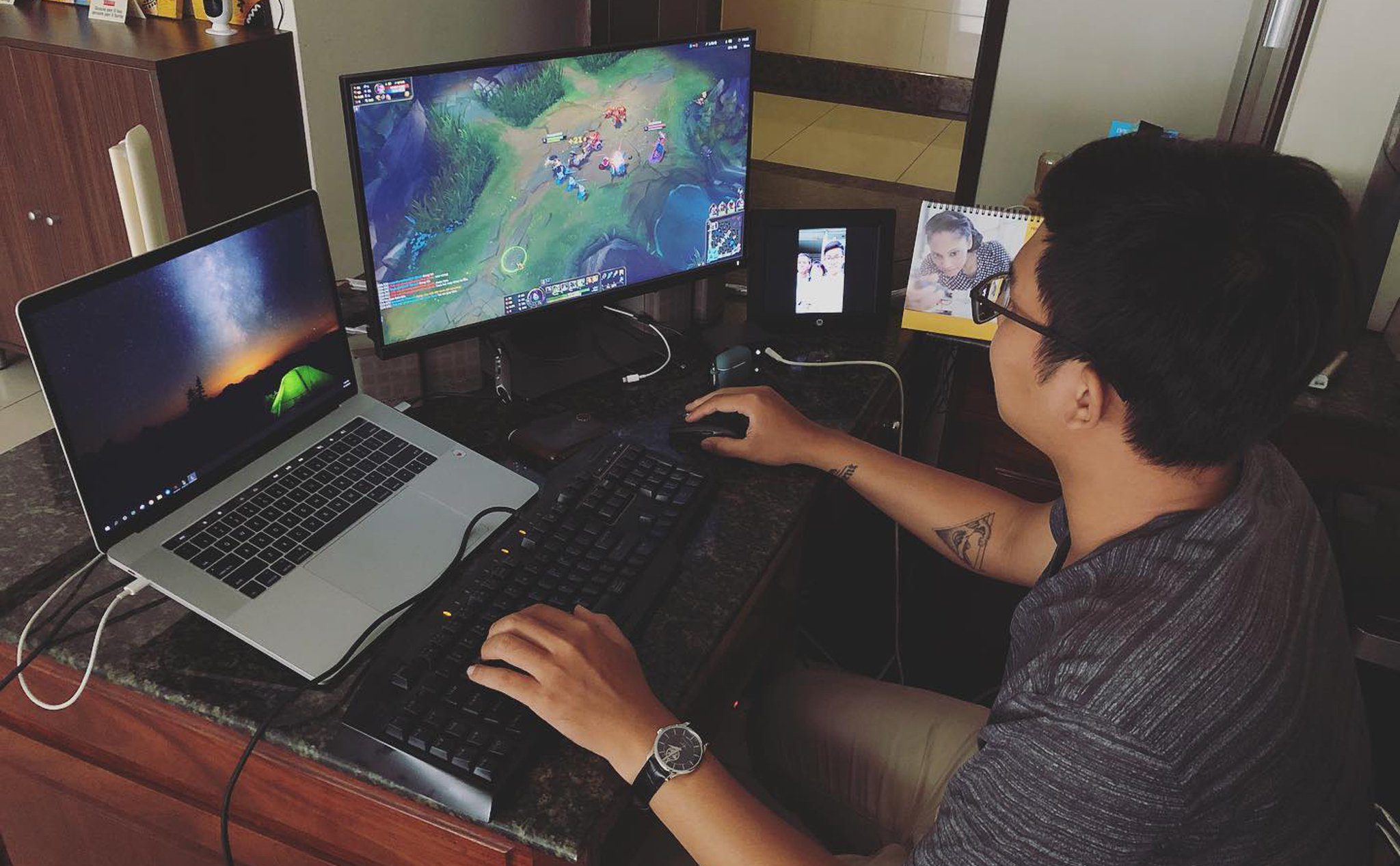Many people after a long workday just want to enjoy the game to the fullest, so don’t give up too early