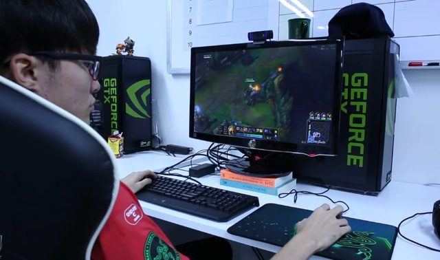 The mouse settings that Faker uses are considered to have very high sensitivity compared to average players