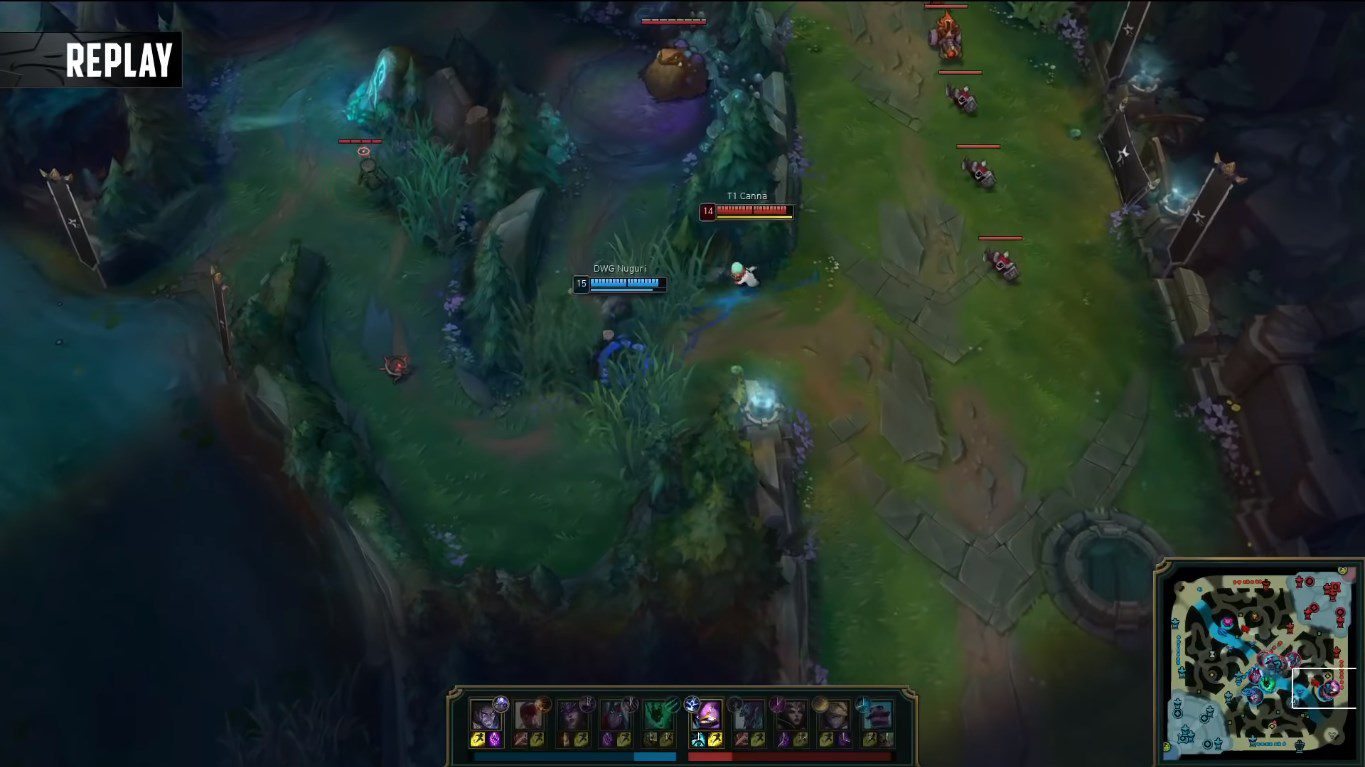 In this situation, Canna had just cleared a wave of minions for the blue side, so Nuguri had information about the movement direction and easily ambushed, taking him down