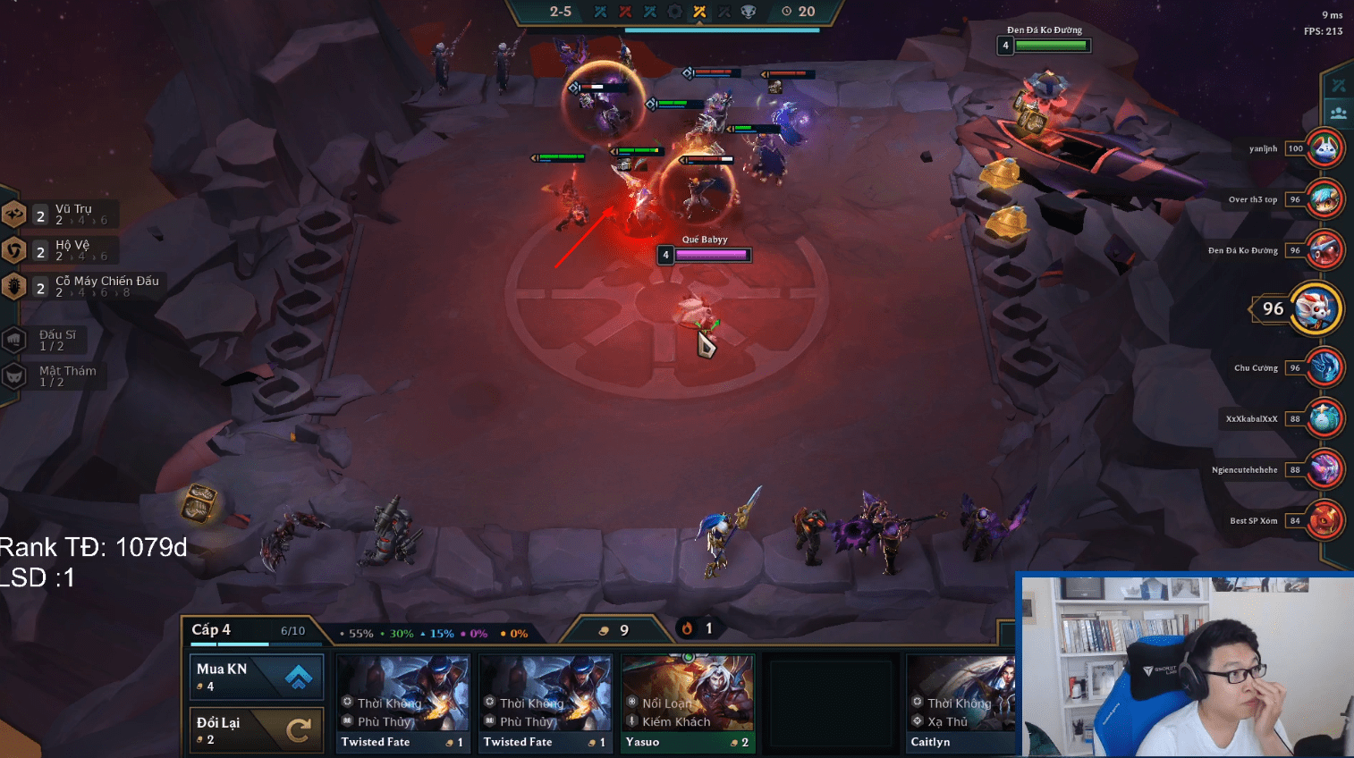 Even at low levels, Trâu had to build Trap Claw to ensure his key units survive