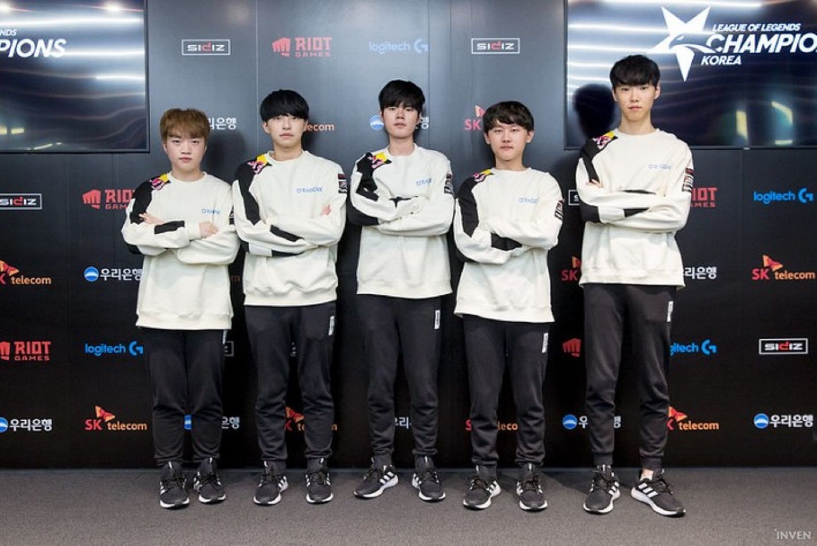 DragonX's winning streak will be truly tested this week when they face a real 'tough' team like Damwon Gaming