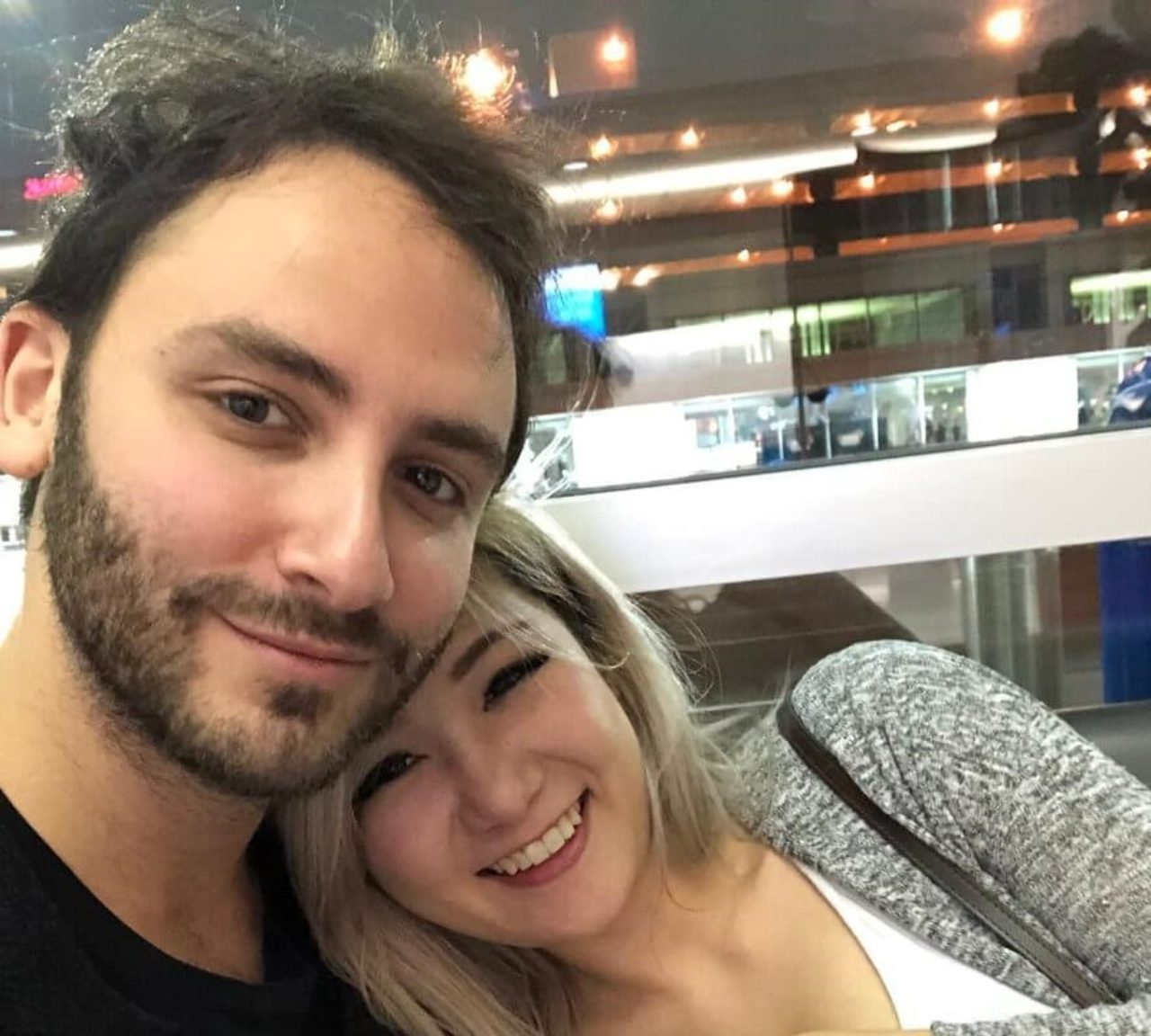 Reckful and girlfriend Becca