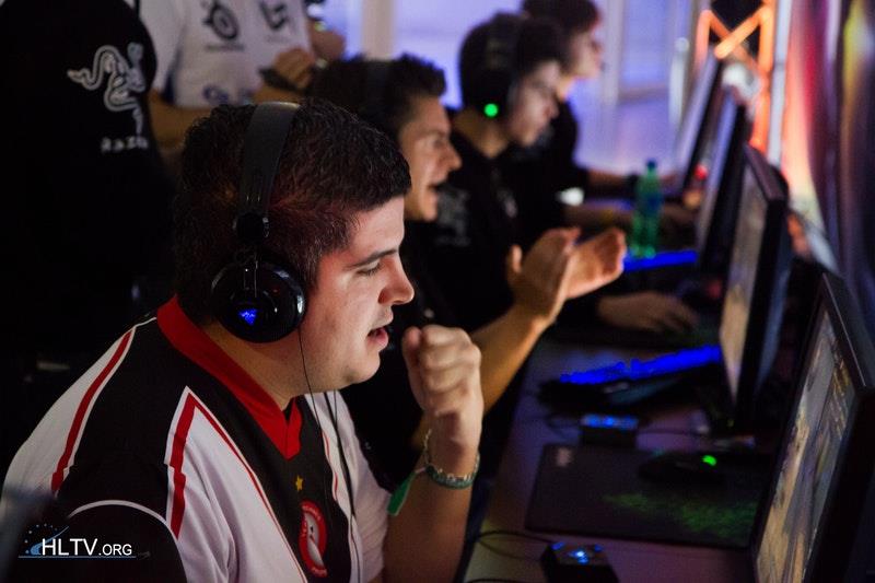 RpK in the VeryGames uniform at DreamHack Winter 2012