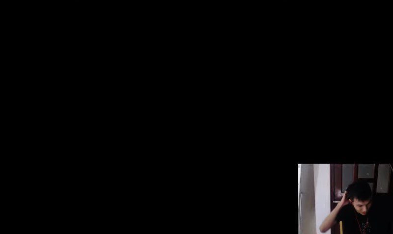 Sena chokes up and apologizes to his girlfriend, close friends, and fan community on stream