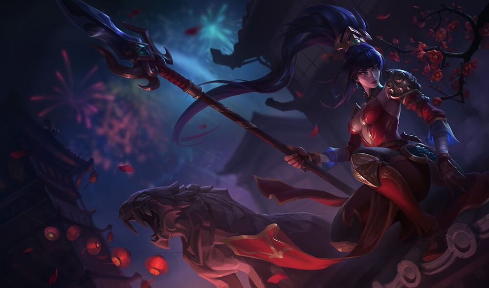 Nidalee can perform well as both a carry and an item holder