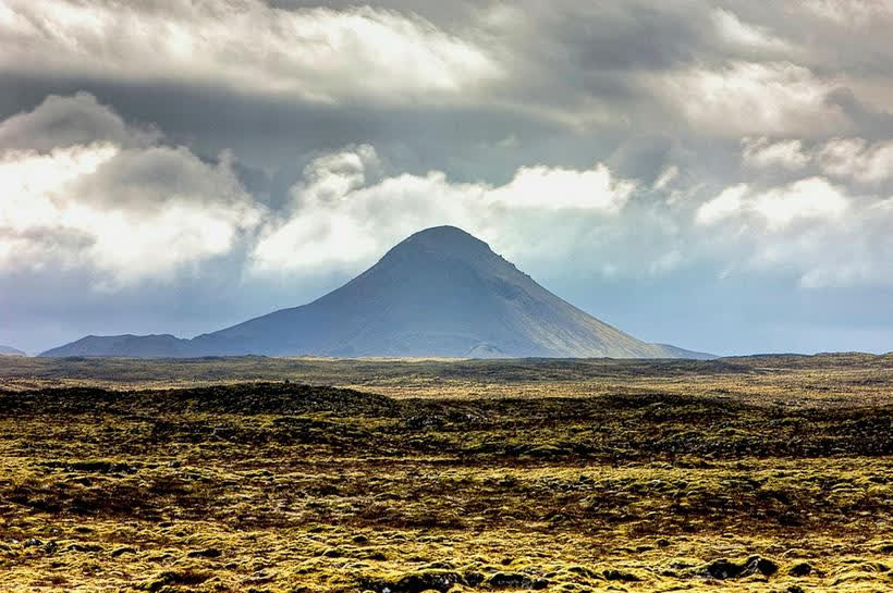 The last volcanic eruption event in Iceland was in 2010, during which all flights were delayed for a month