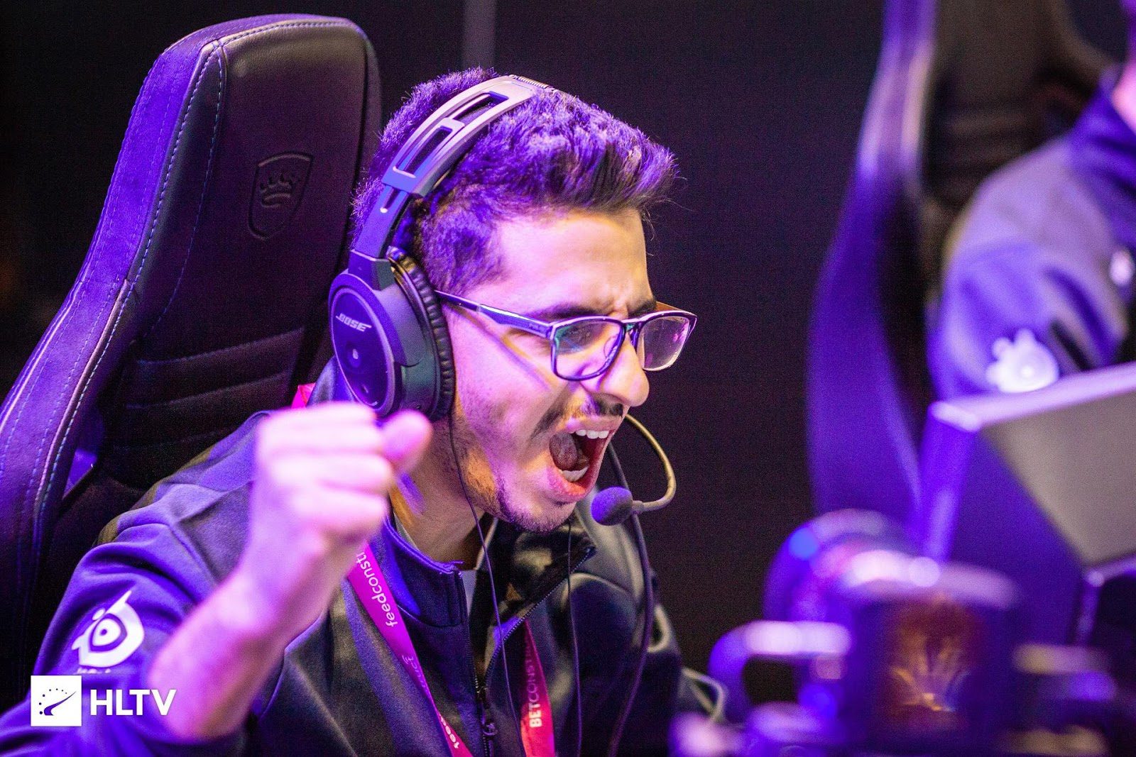 ISSAA competing in OG colors