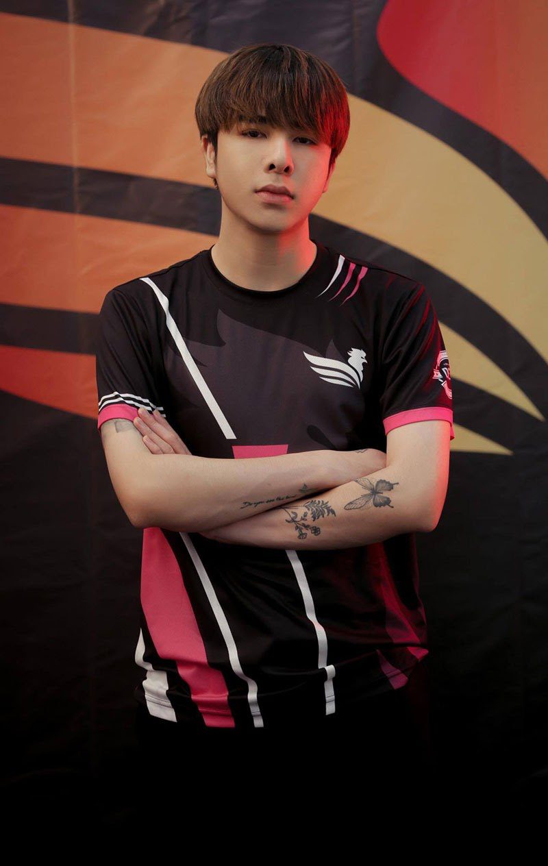 Most recently, Tinikun pointed out Zeros' irresponsibility, lack of respect, and team disruption... causing problems in team training, often waking up late despite scheduled practice with other teams. This led to an unexpected consequence, which was SBTC Esports canceling many practice schedules with other teams, as they were seen as untrustworthy and not adhering to the agreed training schedule.