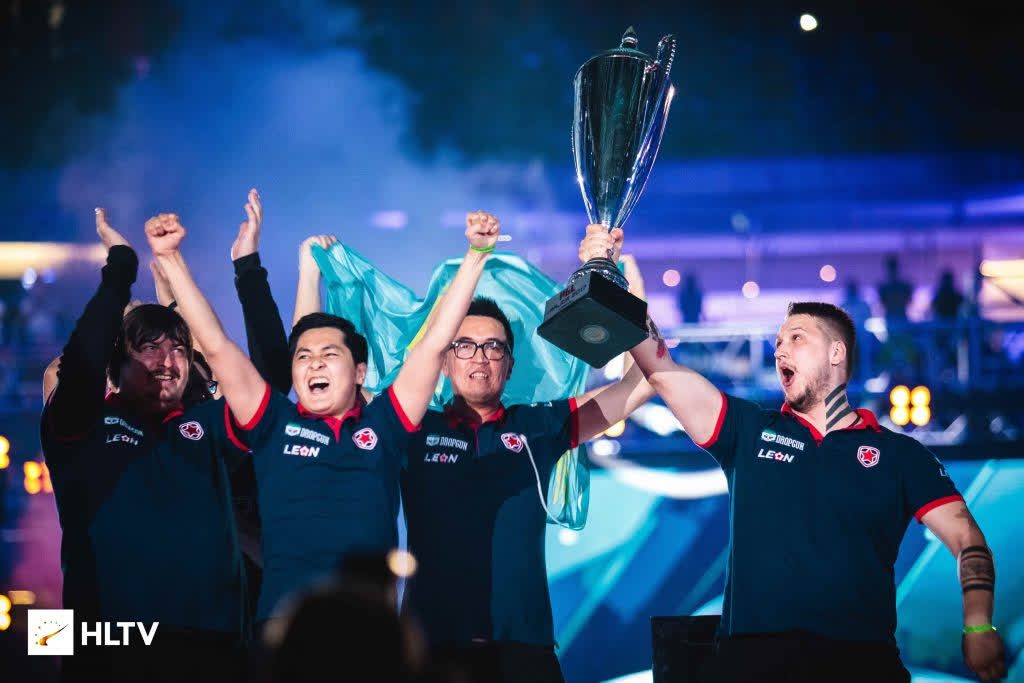 Members of Gambit with the ESL One Katowice 2014 championship title