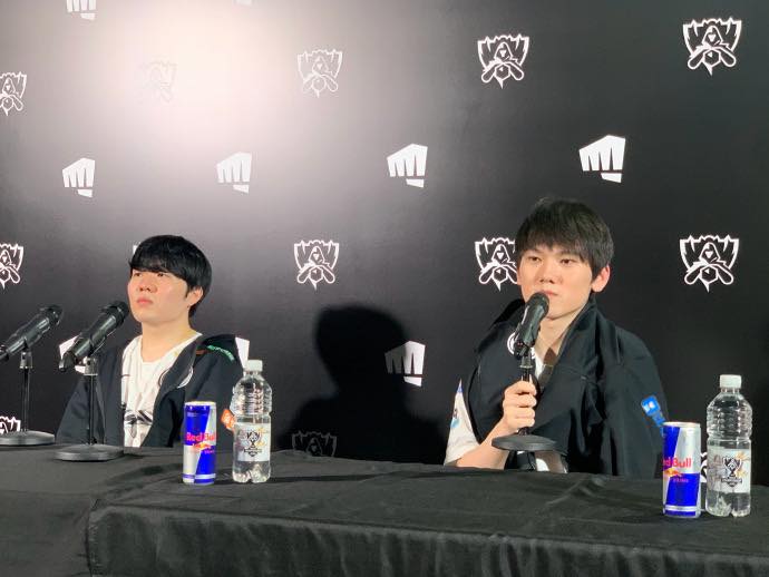 The shocked face of Rookie during the press conference after Invictus Gaming's defeat to FunPlus Phoenix in the 2019 World Championship Semifinals. Not only did they fail to defend their world championship title, but this defeat also signified IG's collapse, as they could never return to their peak form.