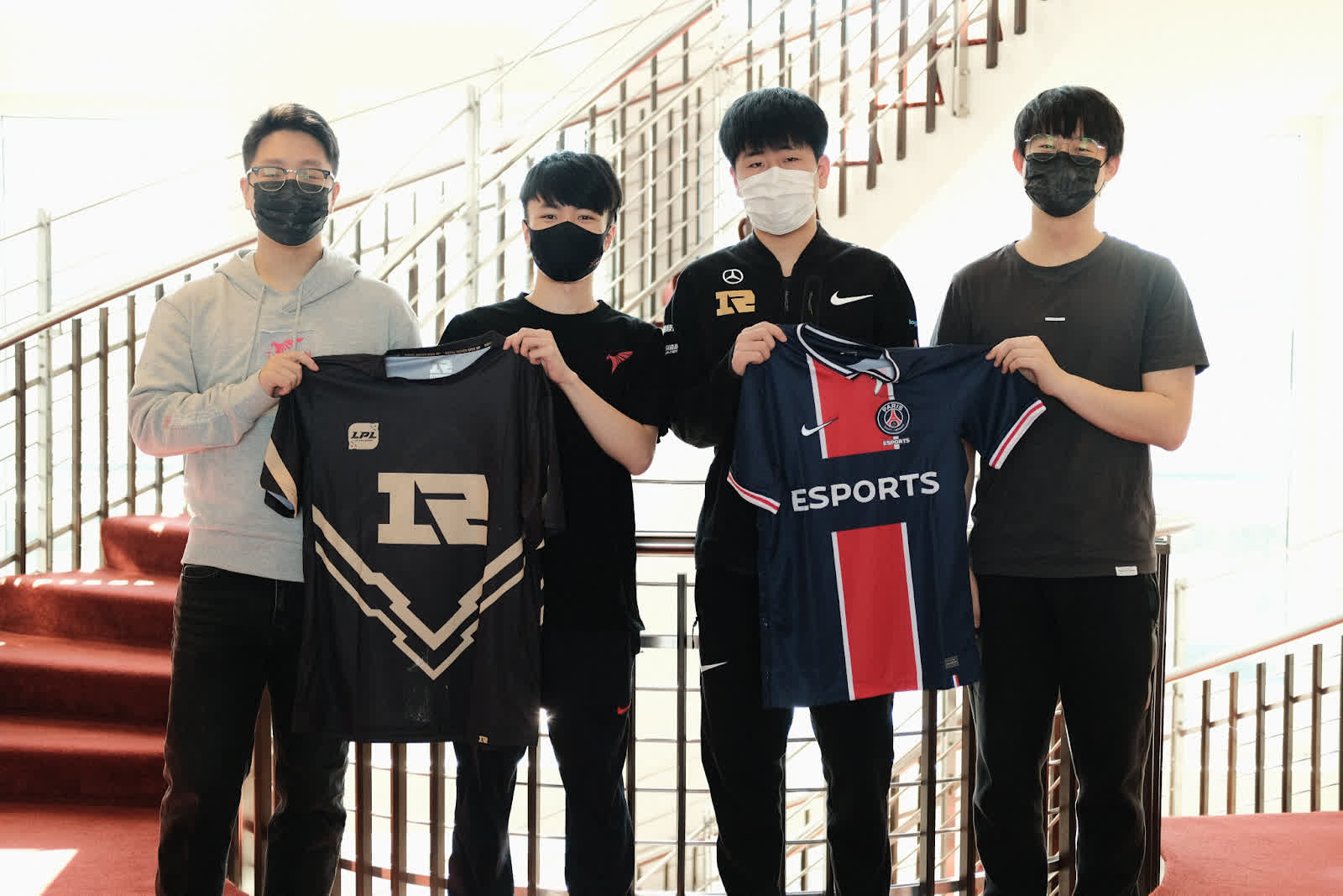 PSG is a team that often scrims with top teams from the LPL and LCK, making their strength 'deep and unpredictable'