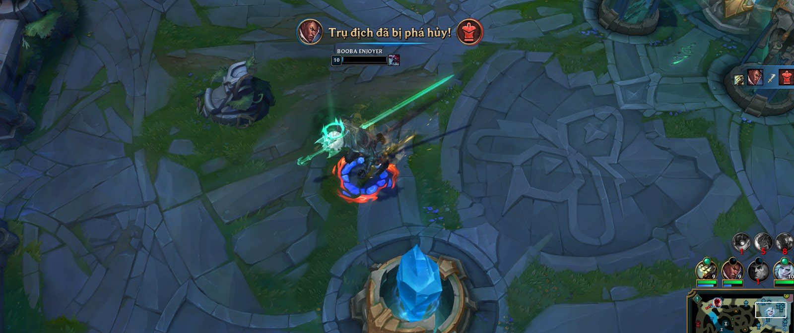 Viego is immensely large with Cho’Gath's ultimate but his health bar always shows the lowest level