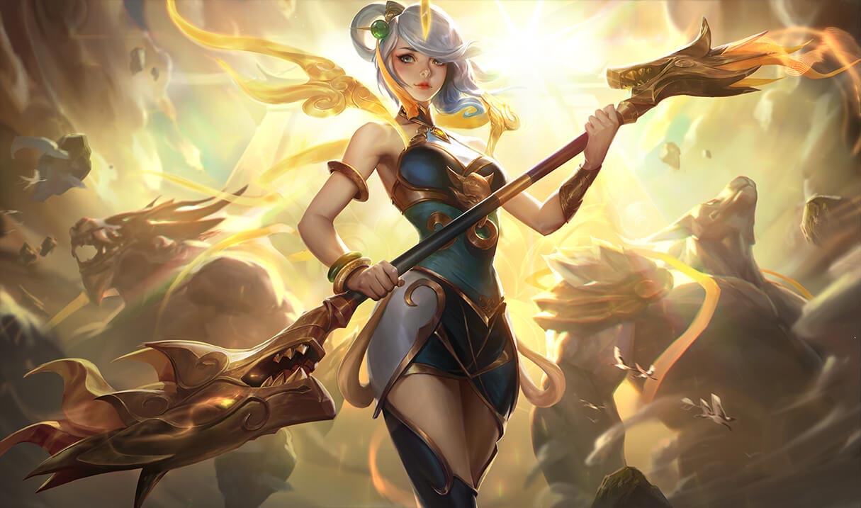 Lux is a very strong unit in the mid-game if you can level her up to 2 stars early